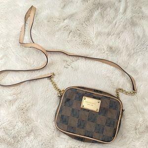 Michael Kors Crossbody